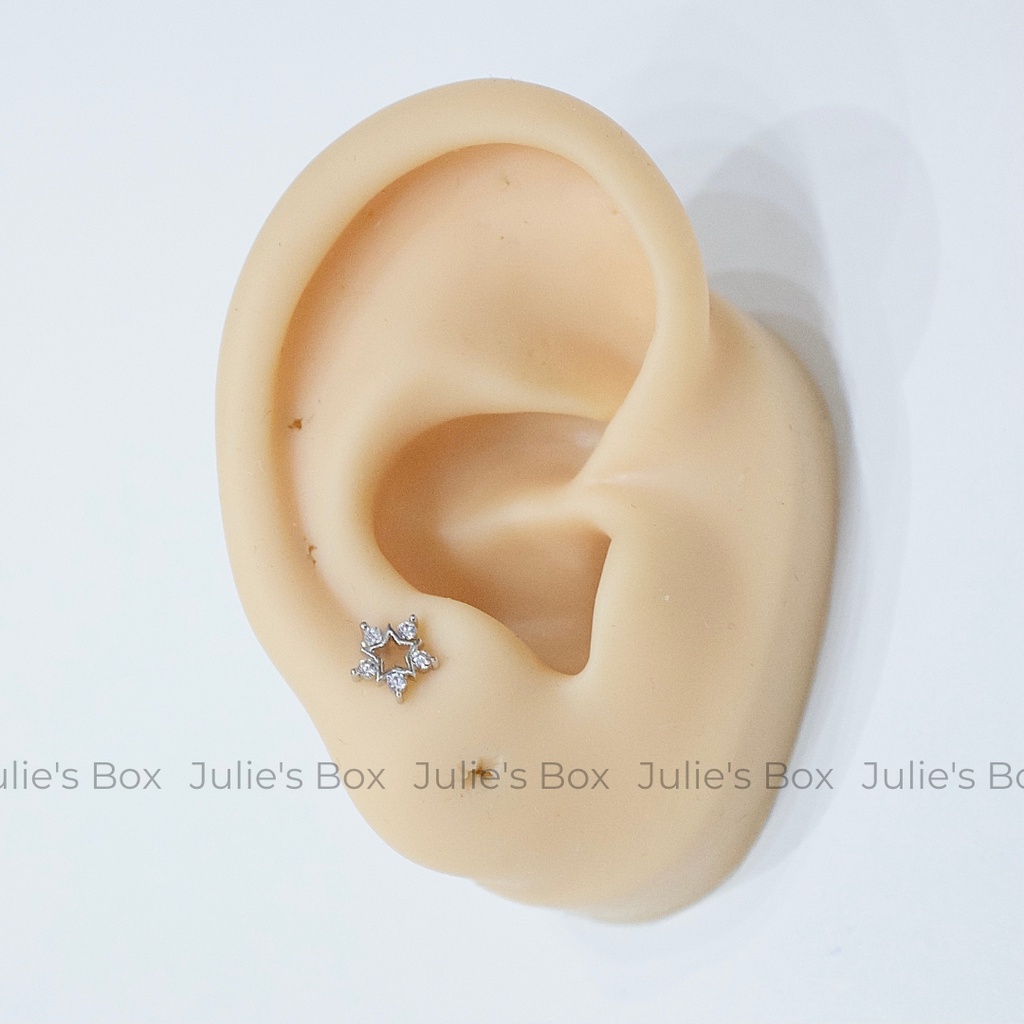 [1 CHIẾC] Khuyên Tai Đá Ngôi Sao 5 Cánh Màu Bạc Unisex Titanium Không Gỉ Không Ngứa Không Đen julies box 66