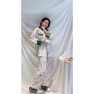 BỘ PIJAMA  HOẠ TIẾT CHỮ CAO CẤP ( SHER)
