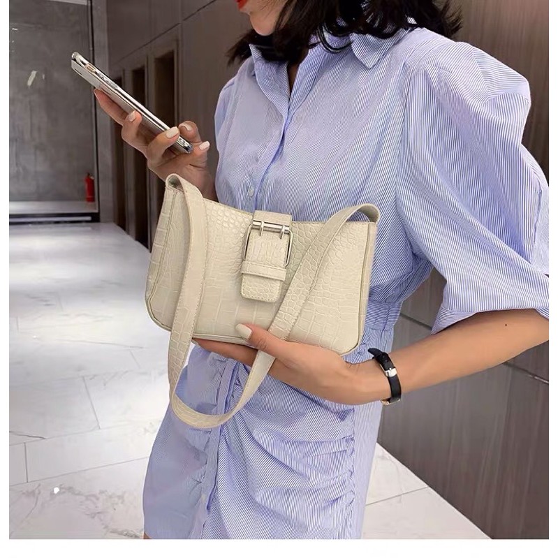 Túi da đeo vai ulzzang (có sẵn)