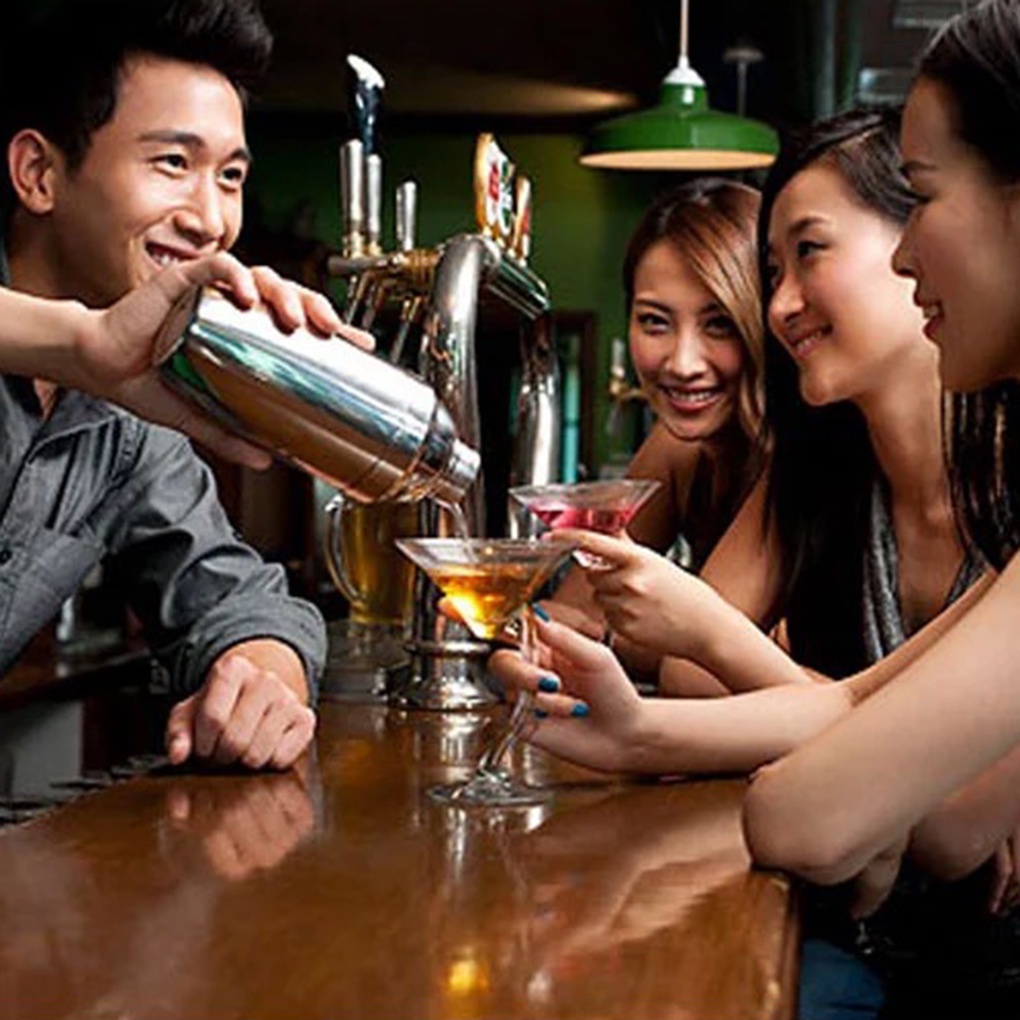 Bình Lắc Pha Chế Cocktail / Sữa / Trà / Cà Phê Bằng Thép Không Gỉ Tiện Dụng Cho Bartender