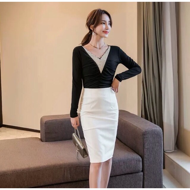 Chân váy bút chì màu trắng