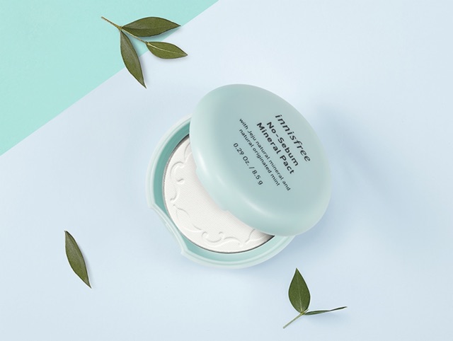 Phấn nén cho da dầu Innisfree No Sebum Mineral Pact