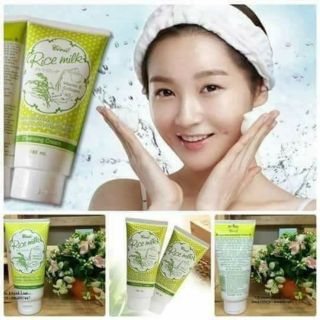 Sữa rửa mặt gạo