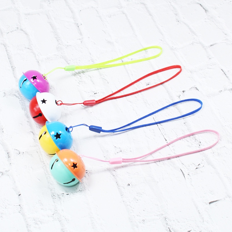 Móc Khóa Hình Chuông Và Ngôi Sao Nhiều Màu Sắc