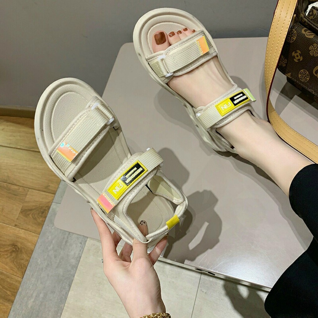 Sandal Nữ 2 Quai 3 Màu Vạt Phối Ánh Màu Siêu Xinh FIN01