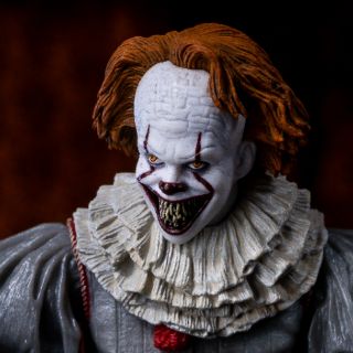 Mô hình Neca It Pennywise Well House