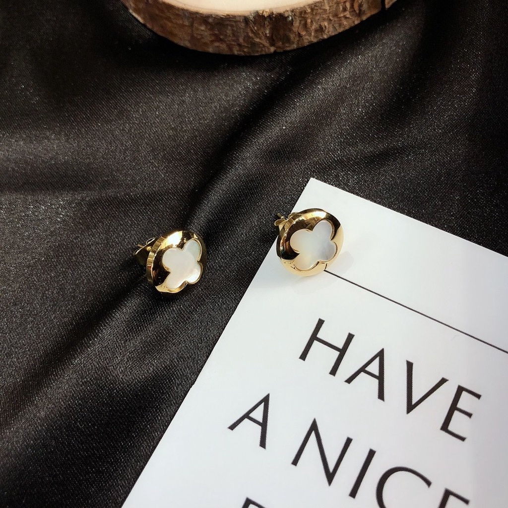 LOUIS VUITTON Khuyên Tai Tròn Bằng Thép Titan In Logo LV Thời Trang