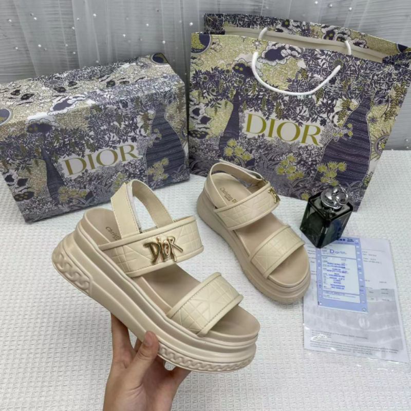 X Sandal 5p Quai Dán Đế Bằng Dio Da Kẻ Mềm Êm Fullbox Bill Túi Cao Cấp