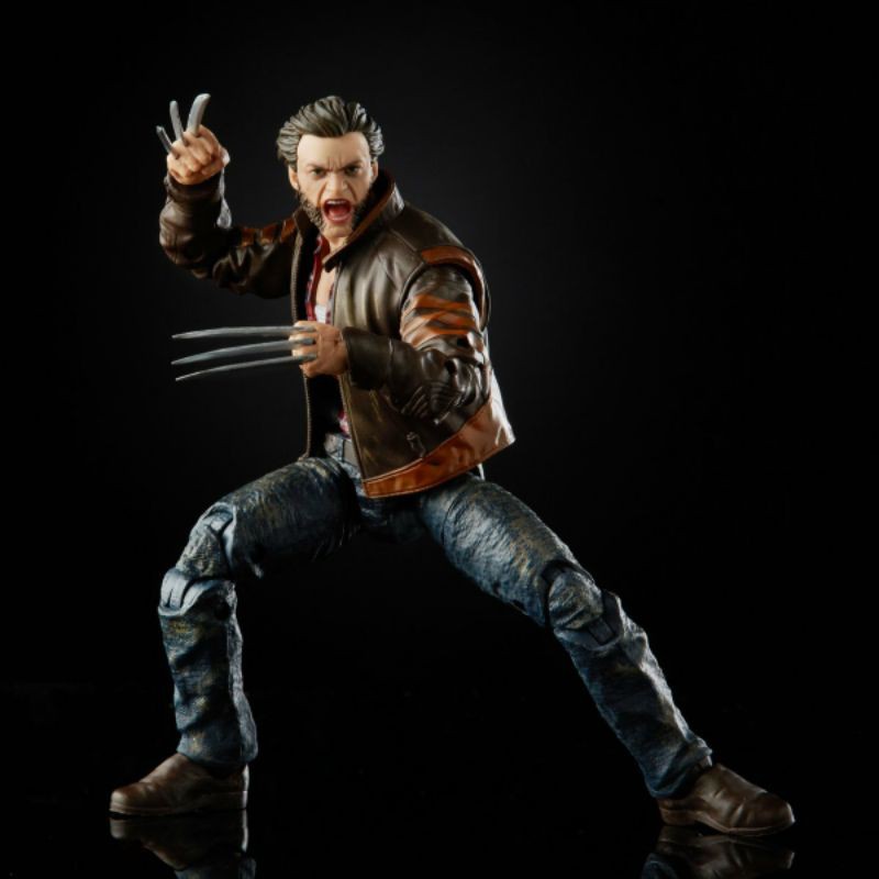 Mô hình Marvel Legends Wolverine áo khoác nâu