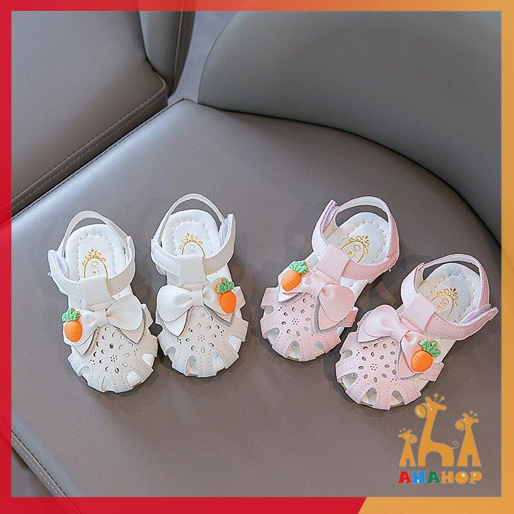 Giày sandal tập đi cho bé trai bé gái dễ thương Nơ carot chất da mềm chống trơn trượt cho bé 0-3 tuổi M51A1