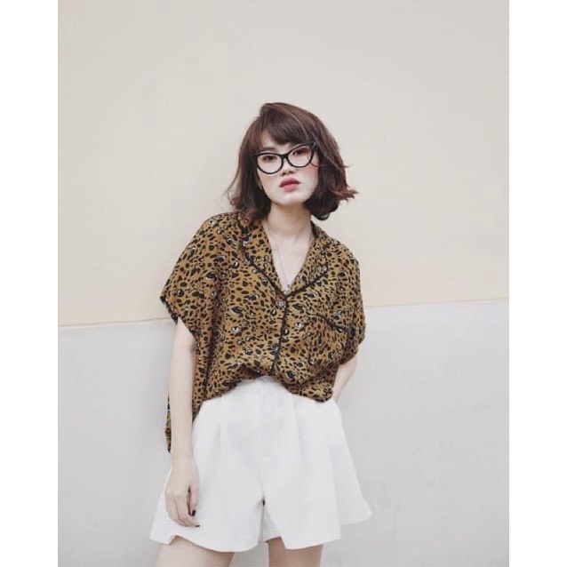 Quần short nữ cạp cao xếp ly có chun sau hack dáng