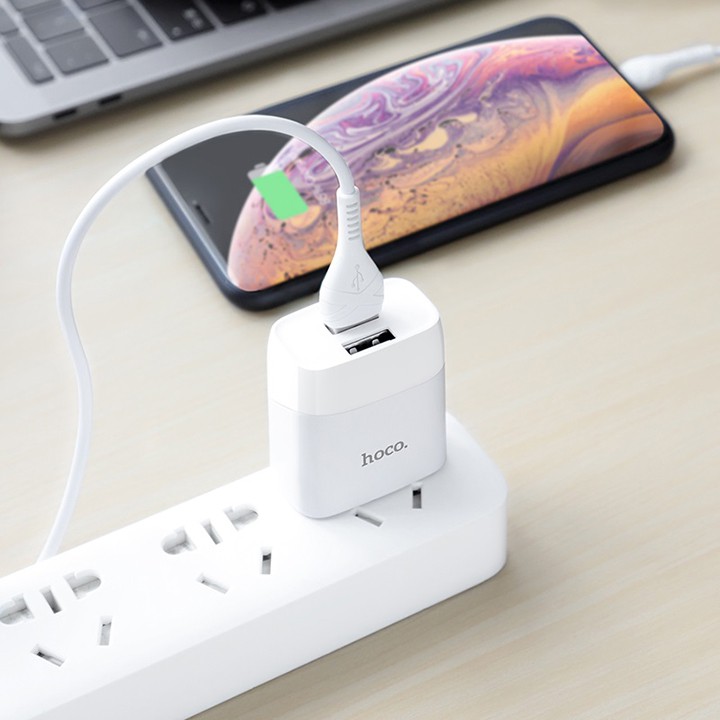 [Mã 2404EL10K giảm 10K đơn 20K] Bộ sạc nhanh Hoco C73 2 cổng USB 2.4A, dài 1m, cáp Lightning, tương thích thiết bị Apple