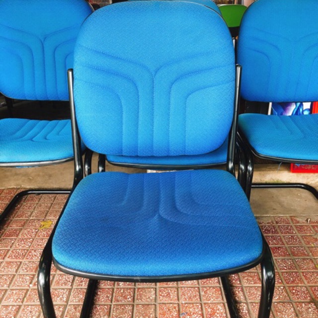 GHẾ CHÂN QUỲ HÒA PHÁT THANH LÝ RẺ | BigBuy360 - bigbuy360.vn