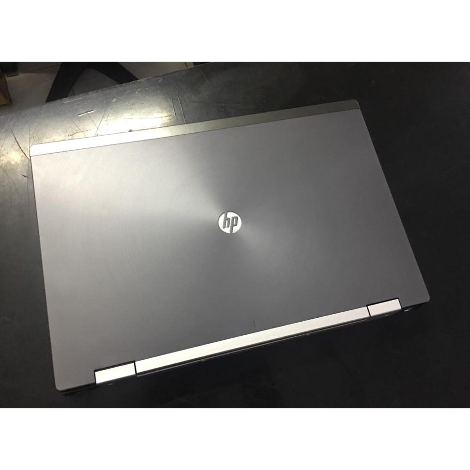 Hp elitebook 8570W: i7 3610MQ _ ram 4G _ 500G _ VGA Quadro K1000M 2GB