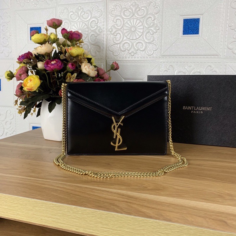 Túi xách Yves Saint Laurent sassan màu đen size 22cm (có sẵn)