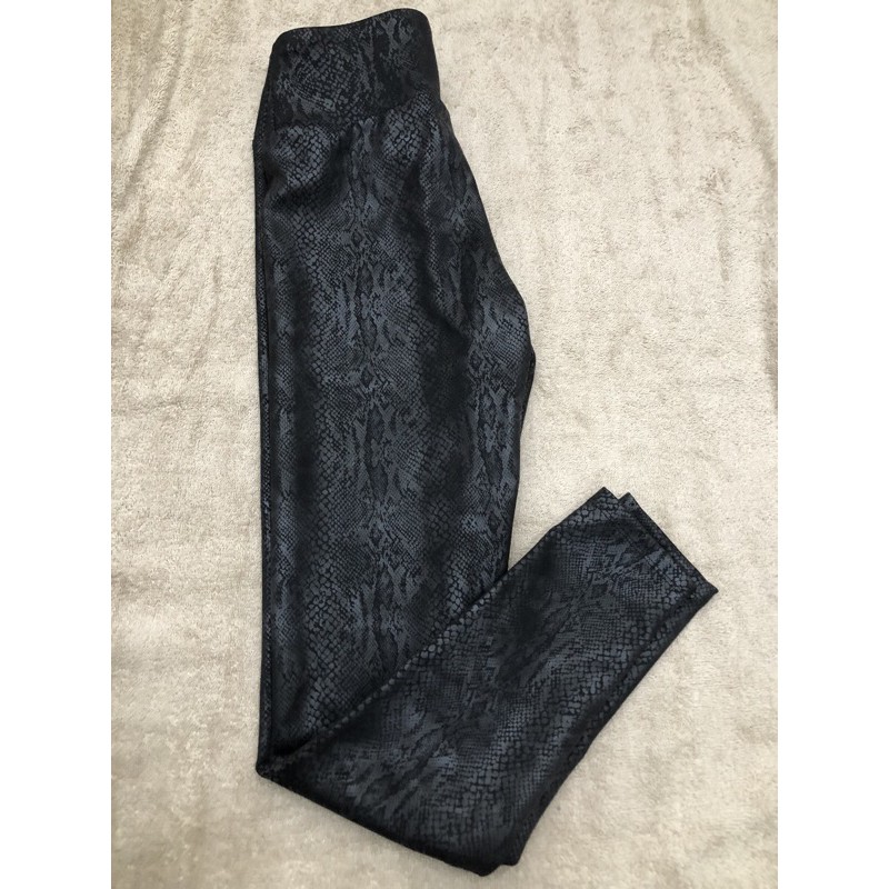 Quần legging Express xs giả da rắn