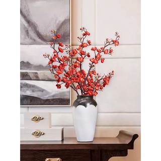 Cành mai đỏ mô phỏng y thật