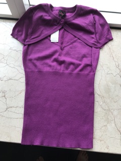 Áo thun len hiệu Bebe Size S
