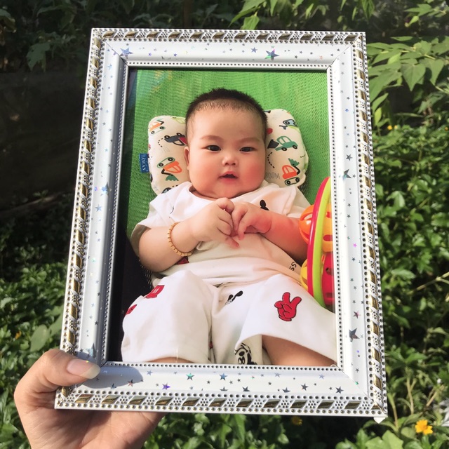 Khung ảnh kỉ niệm_ Khung ảnh cho con yêu dịp sinh nhật, thôi nôi_ khung ảnh quà tặng ý nghĩa cho bạn bè , đồng nghiệp