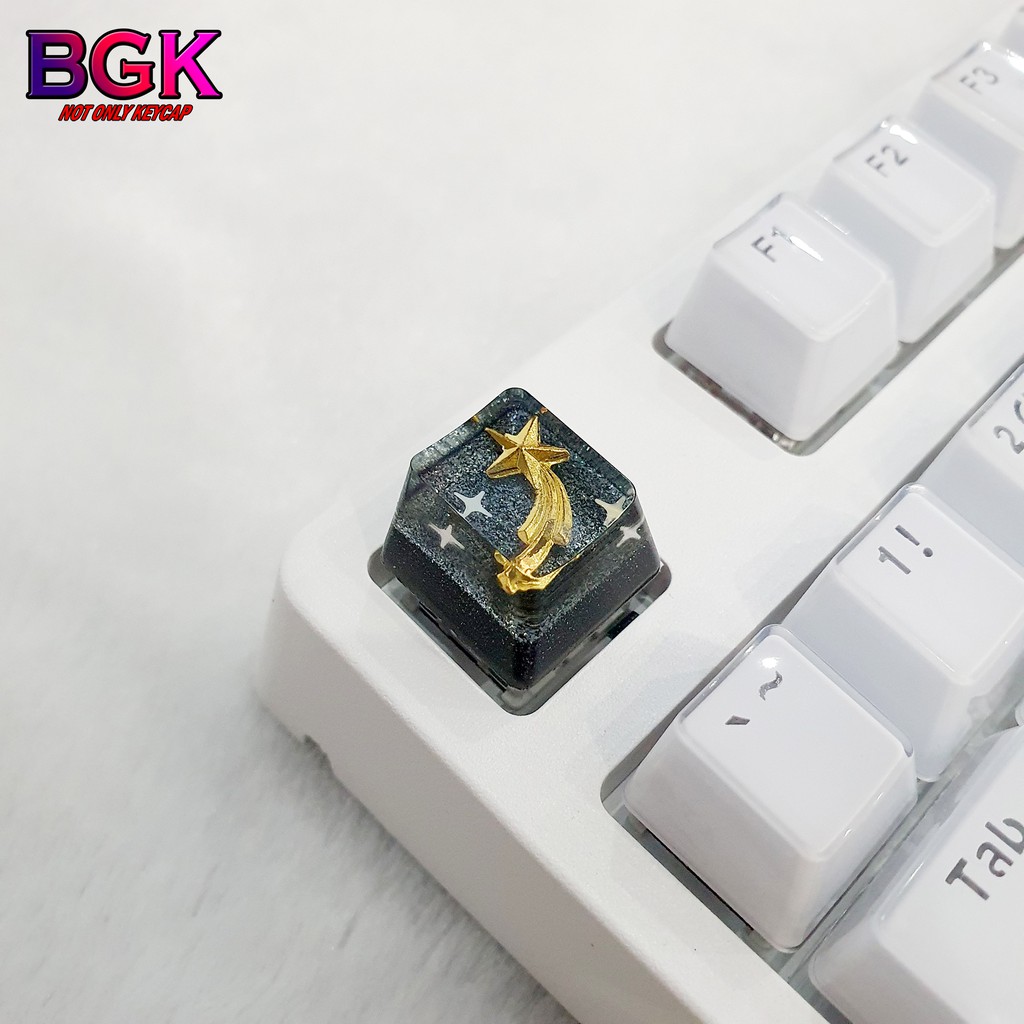 Keycap Lẻ hình ngôi sao chổi ngoài không gian OEM profile ( keycap resin độc lạ )( Keycap Artisan )