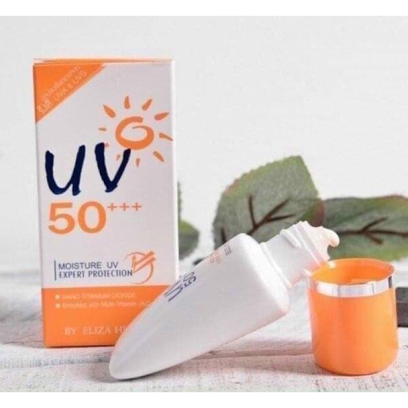 kem chống nắng UV50 +++ 30g thái lan . chai dạng bôi có thể mang đi chơi, đi du lịch