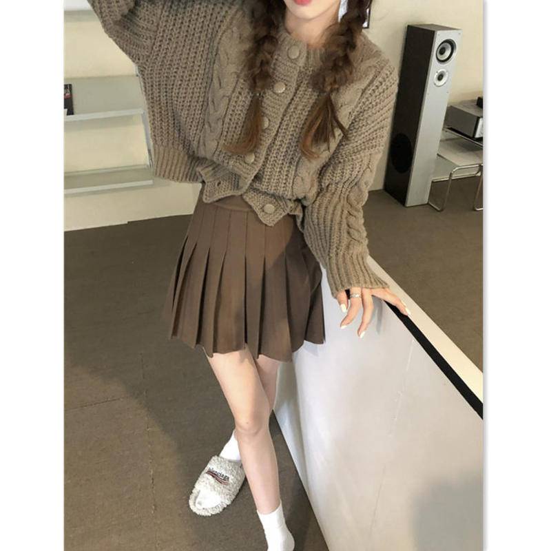 Set Áo Khoác Cardigan Cổ Tròn Và Chân Váy Xếp Ly Màu Nâu Ngọt Ngào Cho Nữ Sinh