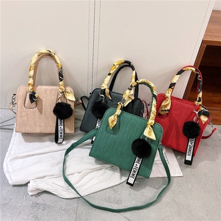 PU Bag New Women Korean Version Of Hundreds Of Small Bags Female Fashion Simple Messenger Shoulder Trends Back