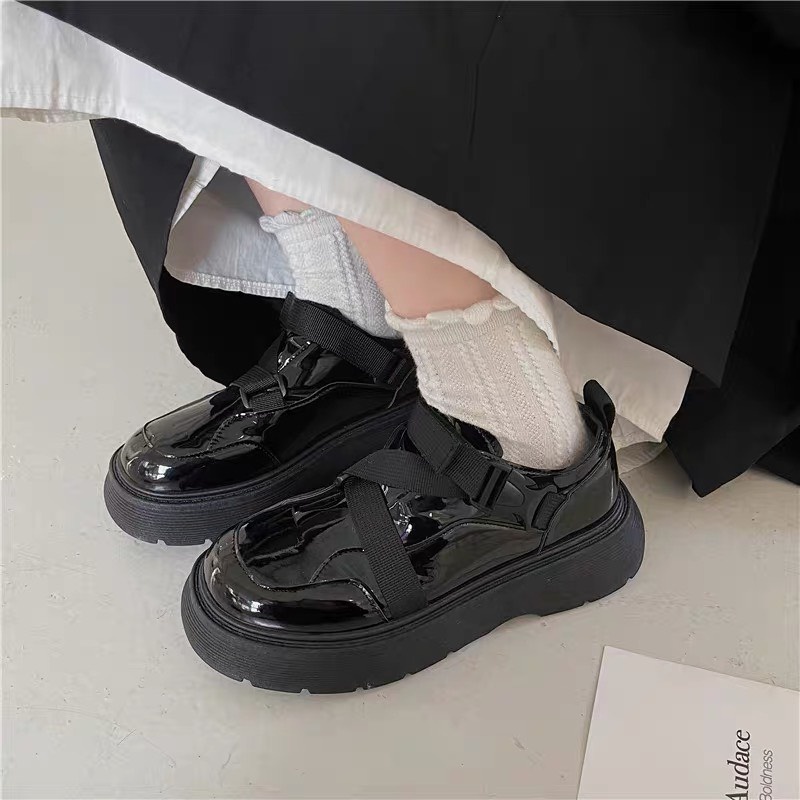 Giày Oxford nữ da bóng khóa dây đai Ulzzang cá tính