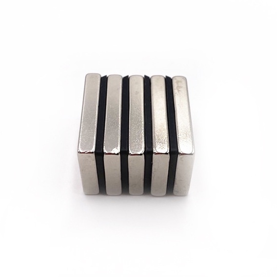 Nam châm đất hiếm chữ nhật 30x20x5mm siêu hút
