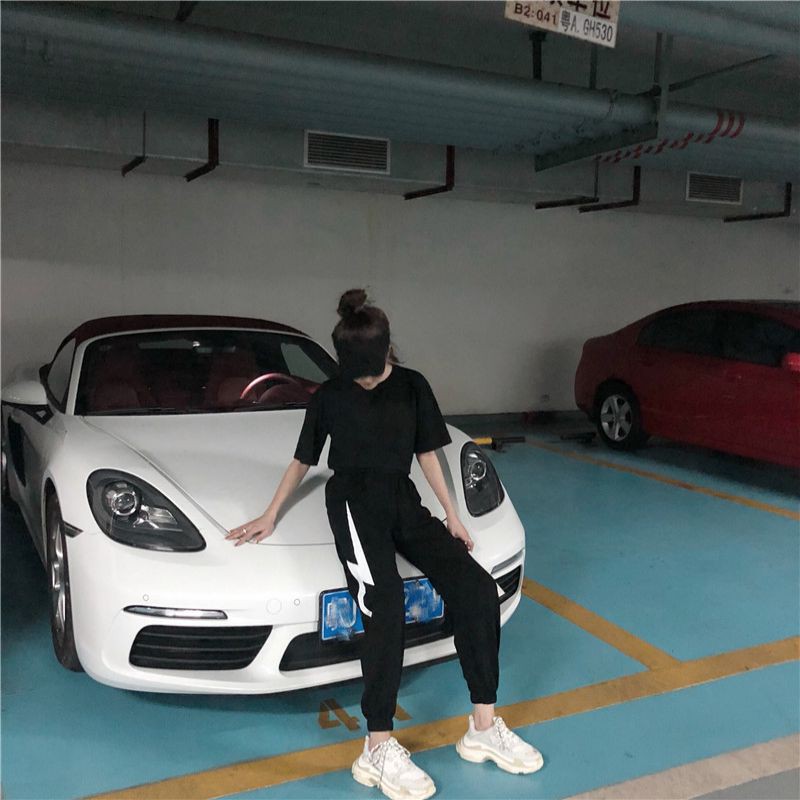 Quần thể thao lưng cao thiết kế dáng rộng thoải mái