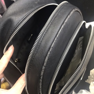 Balo Gu€ss Chuẩn Auth size to