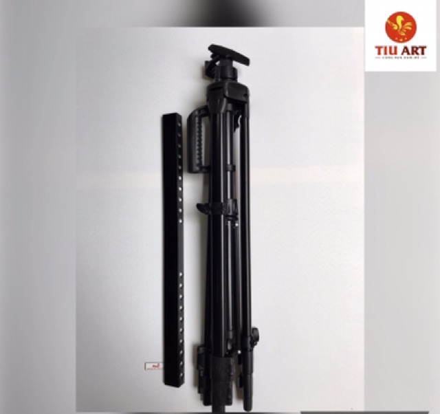 Giá Vẽ Sắt gấp gọn tiện lợi