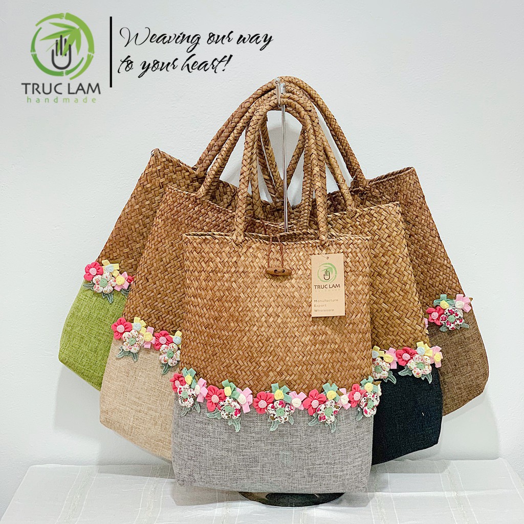 Túi Tre Đeo Vai Nữ Dáng Dài Bện Thủ Công Gắn Hoa Phối Vải Gai – Trúc Lâm Handmade