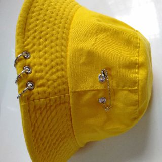 NÓN BUCKET PHỐI KHOEN VÀ GIM BĂNG