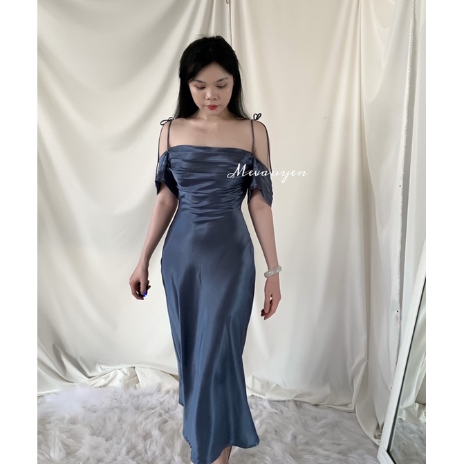 Đầm lụa trễ vai, đổ lưng cao cấp | BigBuy360 - bigbuy360.vn