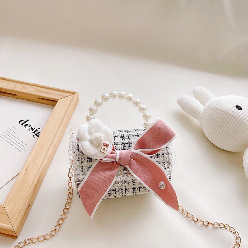 Túi đeo chéo cho bé gái quai ngọc, đính nơ