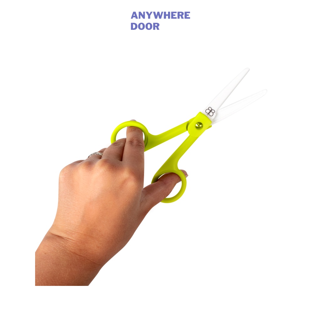 Kéo cắt thức ăn cho bé Bbluv Kut