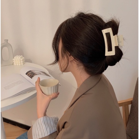 Kẹp Tóc Acrylic Cỡ Lớn Kiểu Hàn Quốc Thanh Lịch