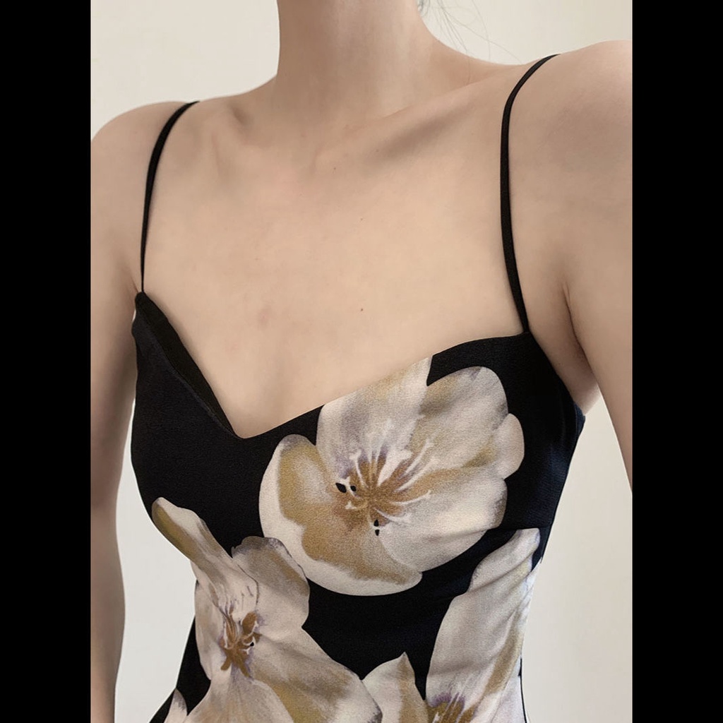 Lady sweet and spicy high sense summer magnolia flower fragmentary lady French sexy suspender pure desire dress short skirt