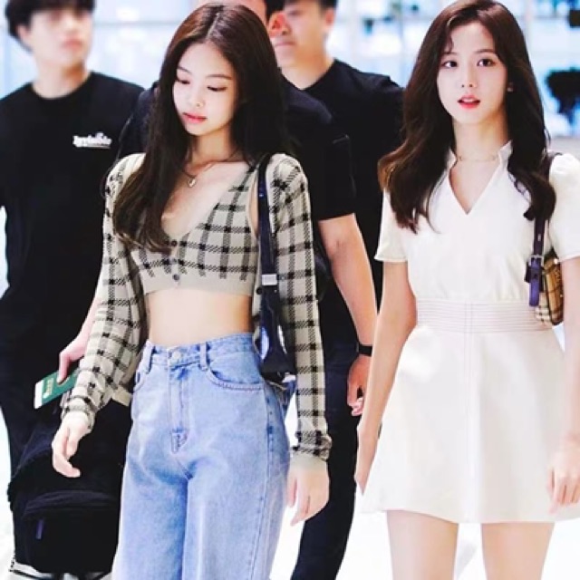 SET ÁO KHOÁC CROPTOP Len Dày  Jennie Blackpink- cheapmoment cùng Jennie