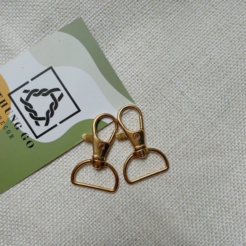 1cái Móc khoá càng cua