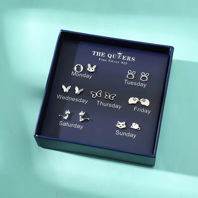 [XẢ HÀNG] Set khuyên tai 7 ngày trong tuần The Queers