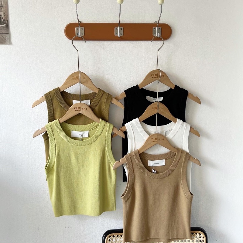 Áo tanktop dáng ngắn sang chảnh