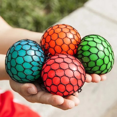 Đồ chơi quả bóng lưới màu cầu vồng giải tỏa căng thẳng