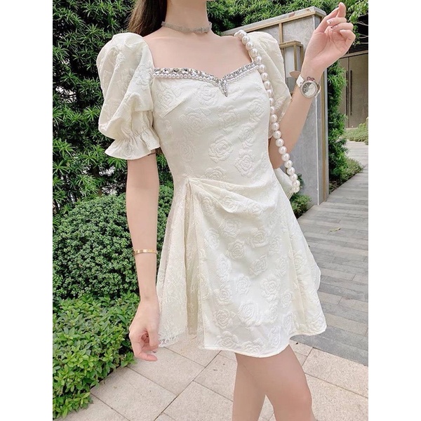 Đầm Nữ Trắng Kem Cổ Viền Ngọc Phối Lưới Tầng Dự Tiệc Cưới Đi Chơi Nữ Tính Tiểu Thư