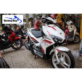 Tem trùm air blade trắng chỉ đỏ đời 2016-2019, độ team trùm ab dán phủ dàn áo xe trắng chỉ đỏ rẻ đẹp