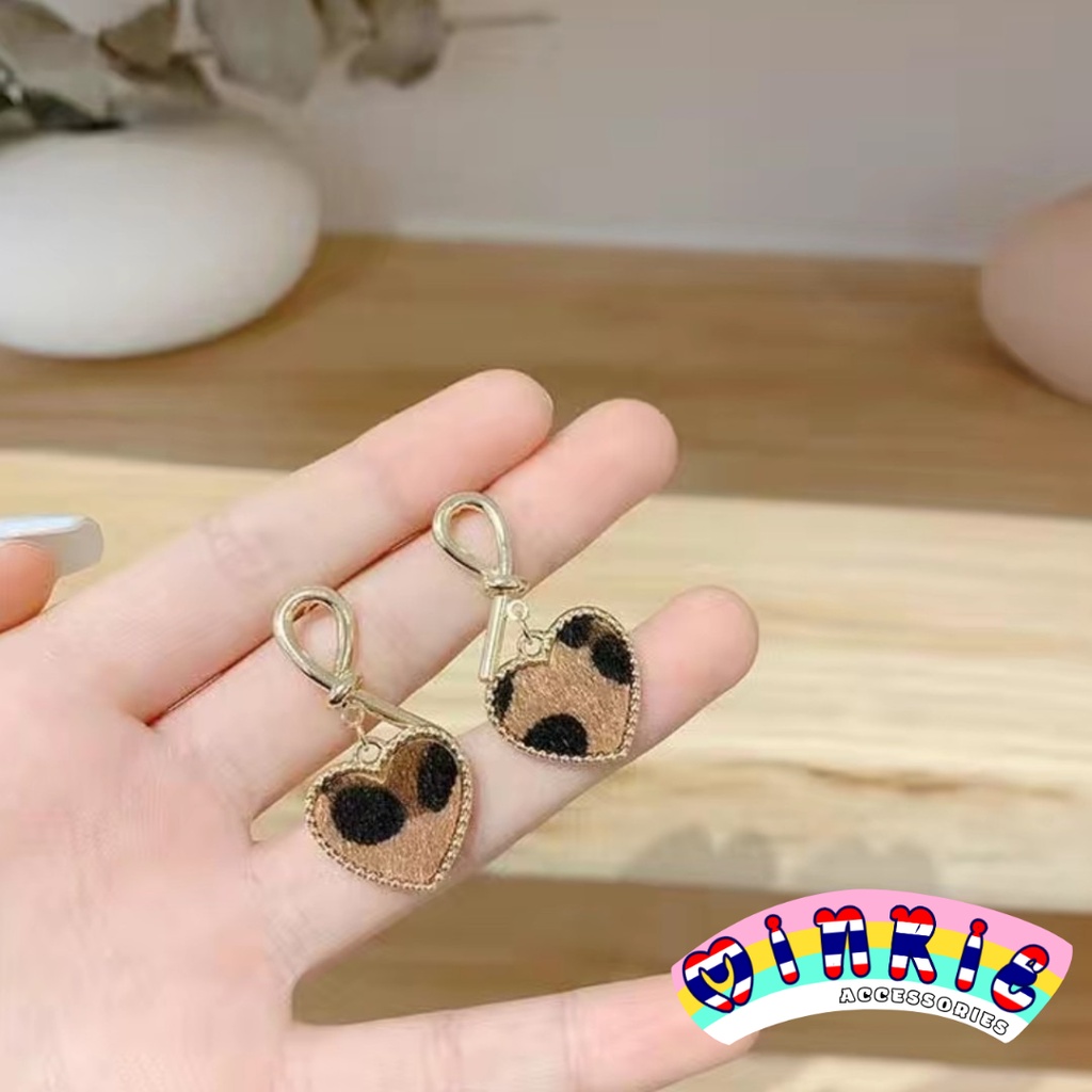 Bông tai cao cấp bạc 925 họa tiết da báo trái tim mạ vàng cá tính sang trọng
