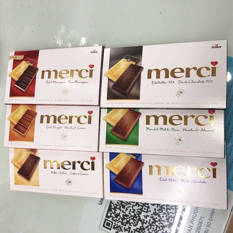 Socola merci thanh 112g các vị - Đức