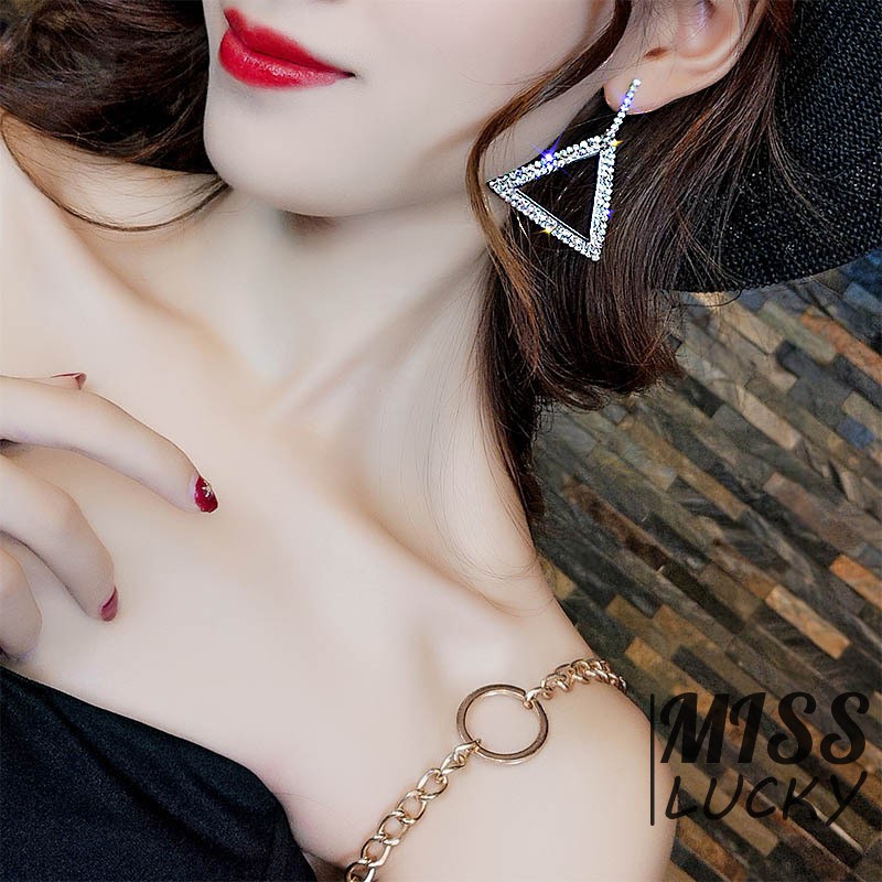 Bông tai tam giác đính đá thiết kế đơn giản sang trọng cho nữ
