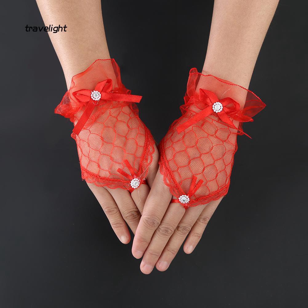 Găng Tay Ren Hở Ngón Quyến Rũ Cho Cô Dâu